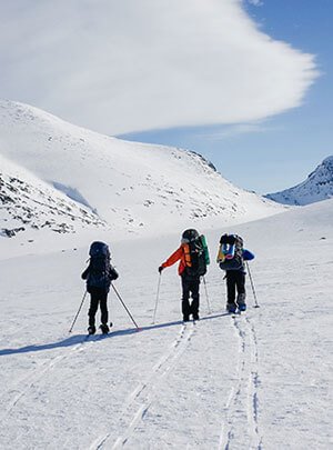 المشي الجبلي